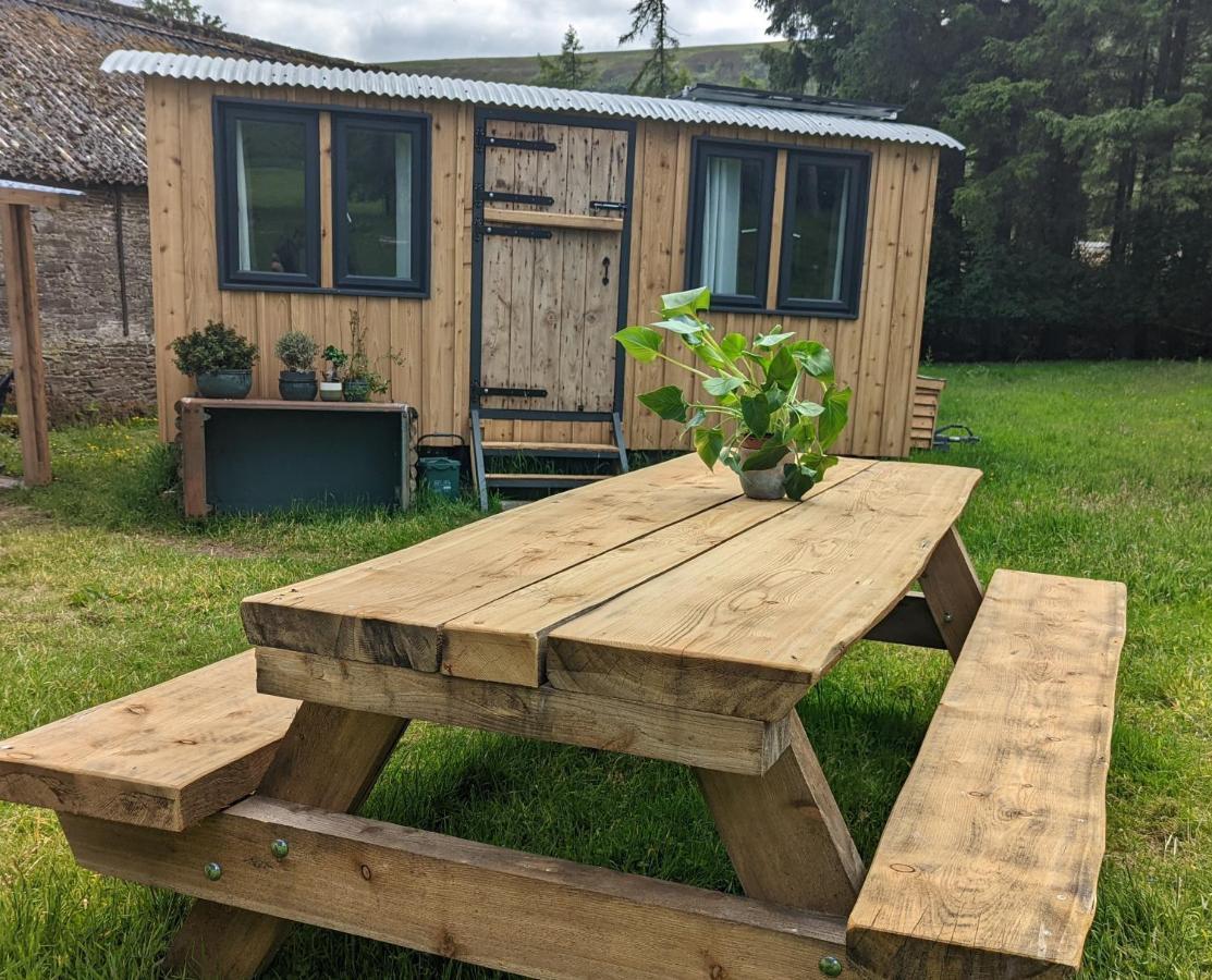 Waun Fach Retreat Hotel Crickhowell Esterno foto